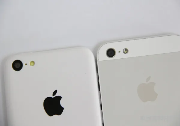 iphone5刚上市多少钱(苹果5s当年上市价格)