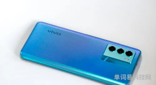 vivo和iqoo哪个质量好点(vivo哪系列最好)