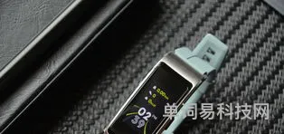 华为手环b5怎么样(华为b5手环有几个型号)