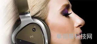 佩戴耳机的方法和技巧(耳机怎么佩戴才正确)